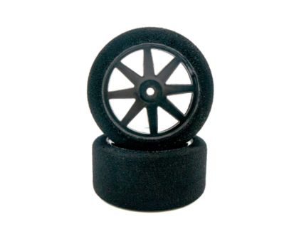 HRC Moosgummi Reifen 1/10 montiert auf schwarz Felgen 26mm 35 Shore