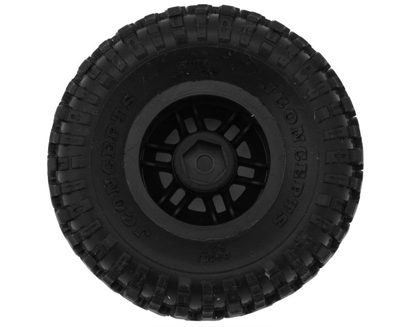 JConcepts Tusk Reifen 1.0 grün auf schwarzer Felge für TRX-4M
